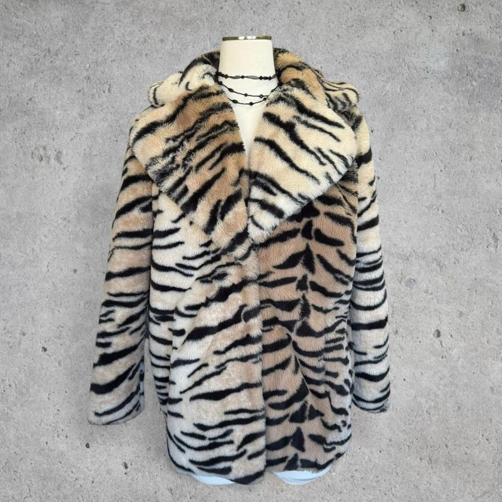 Sold Out Dolls Kill Girlfriend Material ‘Tiger Hendrix Faux Fur Coat’- S/ US 4